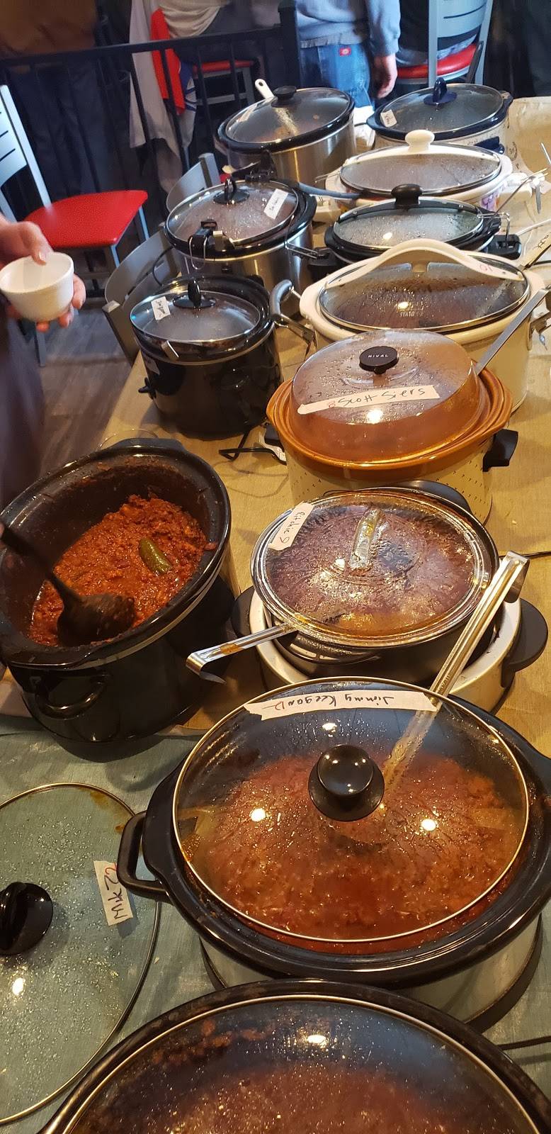 Karlsbad Tavern | restaurant | 413 W Main St, Genoa, IL 60135, USA | 8157846336 OR +1 815-784-6336