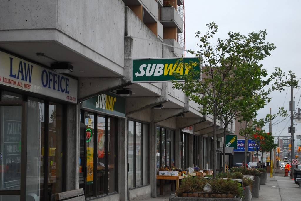 Subway | meal takeaway | 1765 Eglinton Ave W, Toronto, ON M6E 2H7, Canada | 4166405682 OR +1 416-640-5682