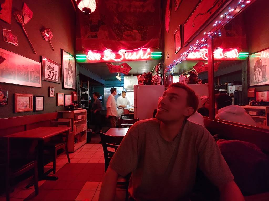 We Be Sushi | restaurant | 1071 Valencia St, San Francisco, CA 94110, USA | 4158260607 OR +1 415-826-0607