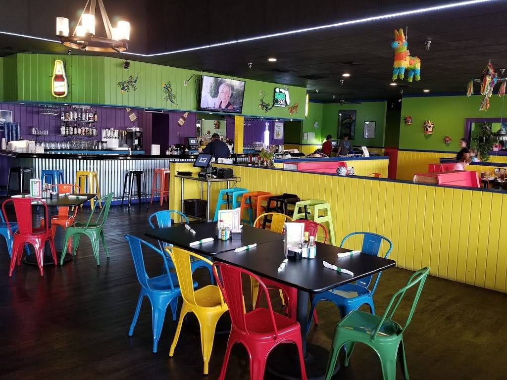 Fiesta Grande Mexican Grill | restaurant | 816 Saxon Blvd, Orange City, FL 32763, USA | 3864560109 OR +1 386-456-0109