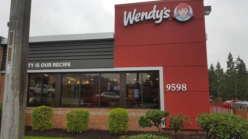 Wendys | restaurant | 9598 Ridgetop Blvd NW, Silverdale, WA 98383, USA | 3606130544 OR +1 360-613-0544