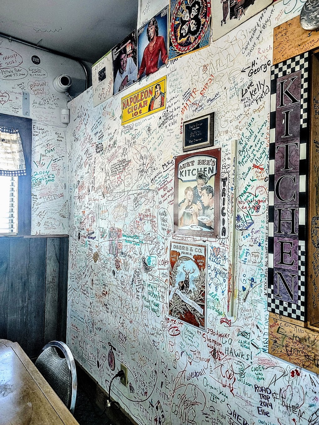 Scalehouse Cafe | restaurant | 302 N Washington Way, George, WA 98848, USA | 5097853505 OR +1 509-785-3505