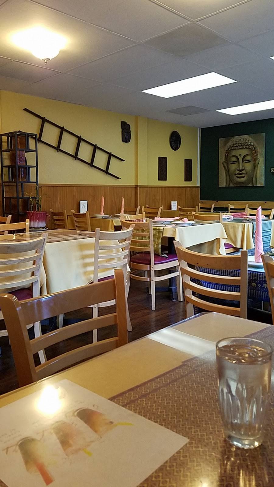 Thai Pot | restaurant | 6961 Sebastopol Ave, Sebastopol, CA 95472, USA | 7078298889 OR +1 707-829-8889