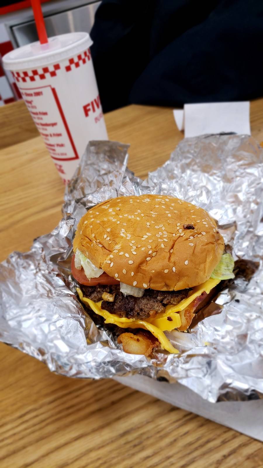 Five Guys | meal takeaway | 13350 Dallas Pkwy, Dallas, TX 75240, USA | 9722398470 OR +1 972-239-8470
