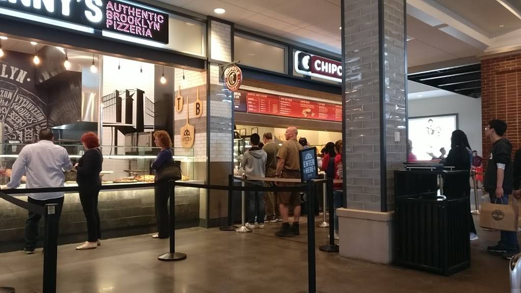 Chipotle Mexican Grill | restaurant | 498 Red Apple Ct Spc FC-12, Central Valley, NY 10917, USA | 8459281836 OR +1 845-928-1836