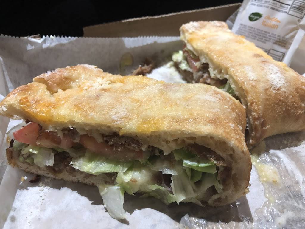 Krazy Pizza | restaurant | 14300 Mack Ave, Detroit, MI 48215, USA | 3138212222 OR +1 313-821-2222