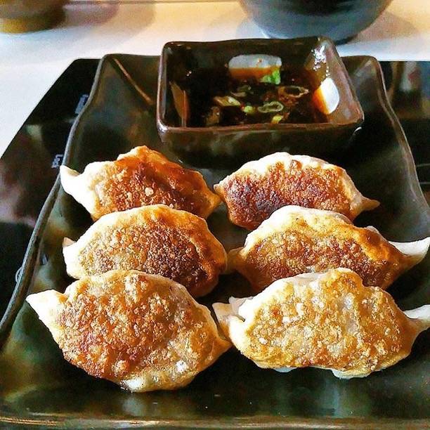 Nabe | restaurant | 1325 9th Ave, San Francisco, CA 94122, USA | 4157312658 OR +1 415-731-2658