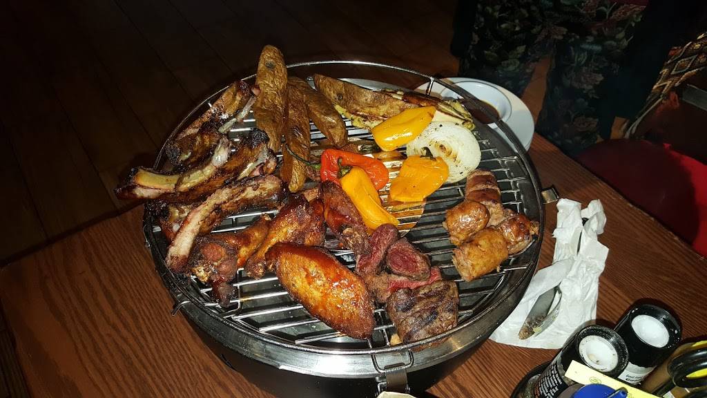 Smokey Bones Bar & Fire Grill | restaurant | 10260 Forest Hill Blvd, Wellington, FL 33414, USA | 5613838240 OR +1 561-383-8240