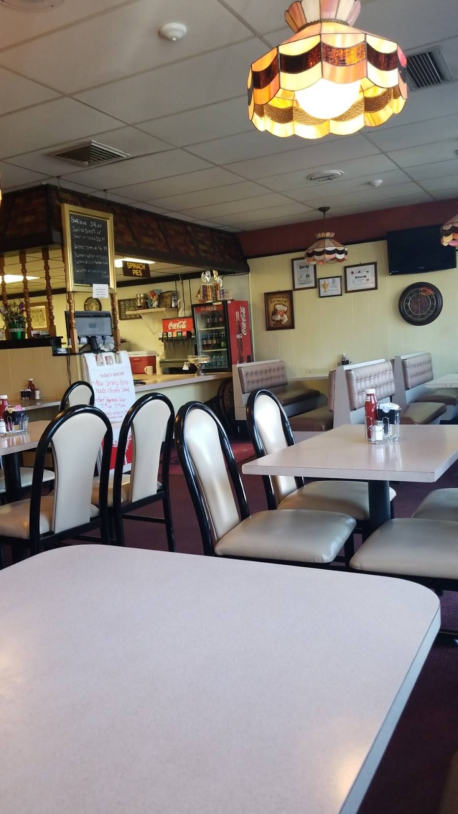 Tonys Pizza | restaurant | 200 Pleasant View Ave, Smithfield, RI 02917, USA | 4012311010 OR +1 401-231-1010