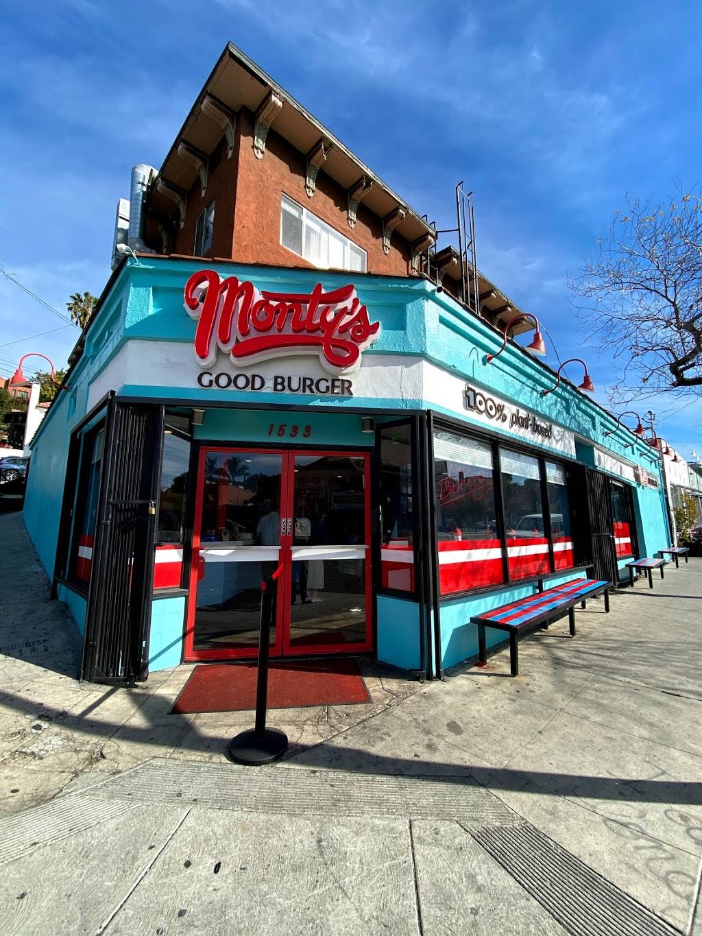 Monty’s Good Burger | restaurant | 1533 Sunset Blvd, Los Angeles, CA 90026, USA | 2139150257 OR +1 213-915-0257