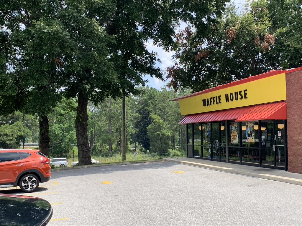 Waffle House | meal takeaway | 8010 Lavelle Way, Pensacola, FL 32526, USA | 8509442115 OR +1 850-944-2115