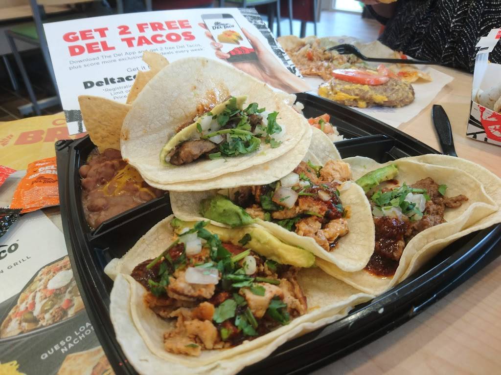 Del Taco | restaurant | 16252 Fort St, Southgate, MI 48195, USA | 7347201051 OR +1 734-720-1051