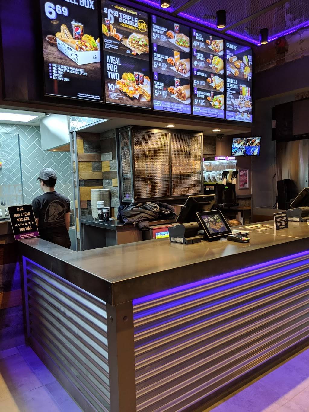 Taco Bell | meal takeaway | 909 NW 32nd St, Newcastle, OK 73065, USA | 4053872123 OR +1 405-387-2123