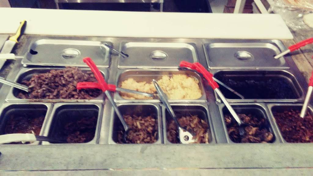 Bubba Ritos | restaurant | 135 W Grand Ave, Rainbow City, AL 35906, USA | 2562816070 OR +1 256-281-6070