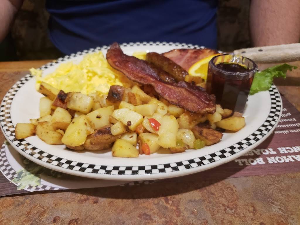 Buena Park Black Bear Diner | restaurant | 7005 Knott Ave, Buena Park, CA 90620, USA | 7147351011 OR +1 714-735-1011