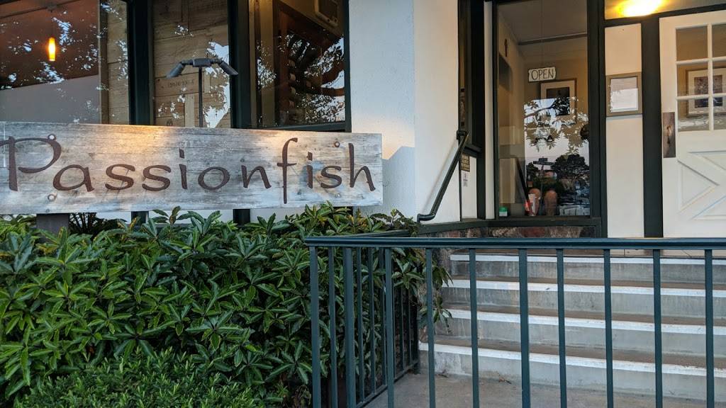 Passionfish | restaurant | 701 Lighthouse Ave, Pacific Grove, CA 93950, USA | 8316553311 OR +1 831-655-3311