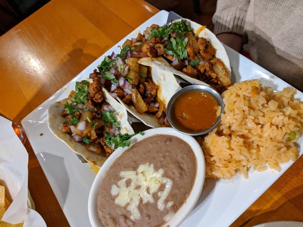 Mi Casita on 4th | restaurant | 520 S 4th St Ste 100, Louisville, KY 40202, USA | 5023150666 OR +1 502-315-0666