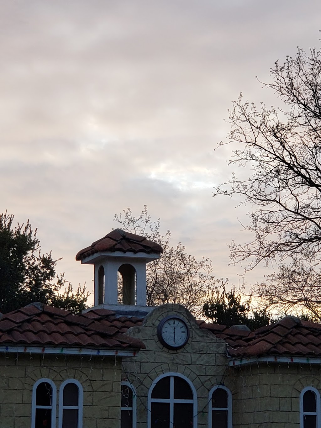 Sonoma Family Fun Center | meal takeaway | 19171 Sonoma Hwy, Sonoma, CA 95476, USA | 7073437233 OR +1 707-343-7233