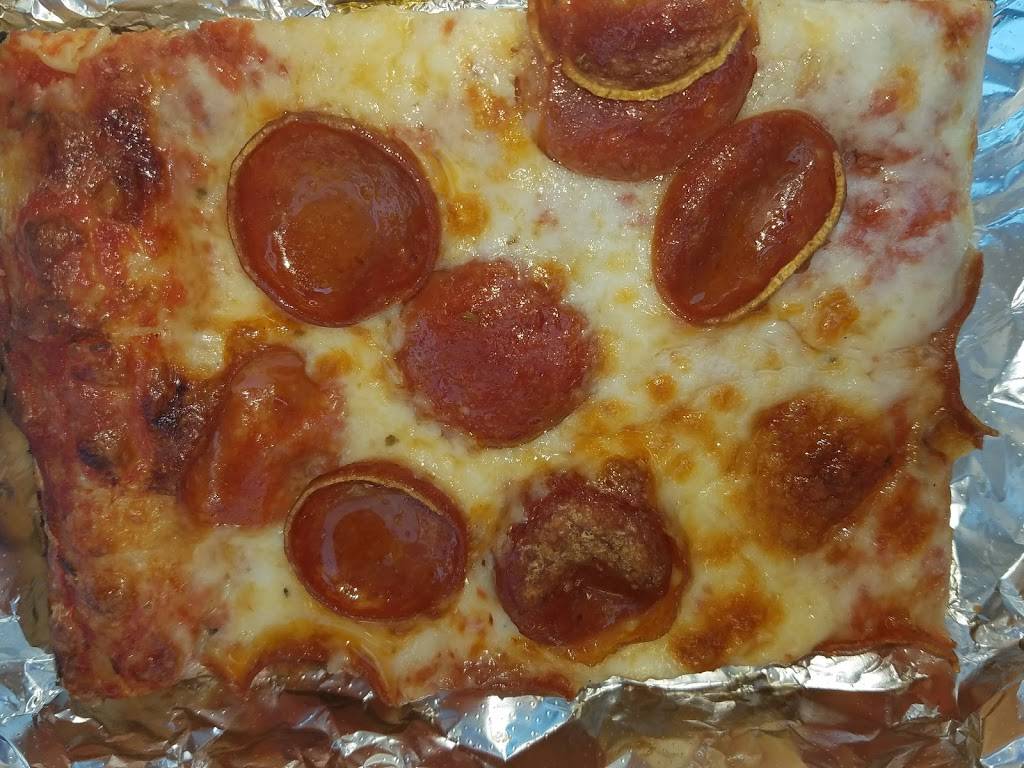 Sir Pizza | meal delivery | 286 W Tienken Rd, Rochester Hills, MI 48306, USA | 2486520500 OR +1 248-652-0500