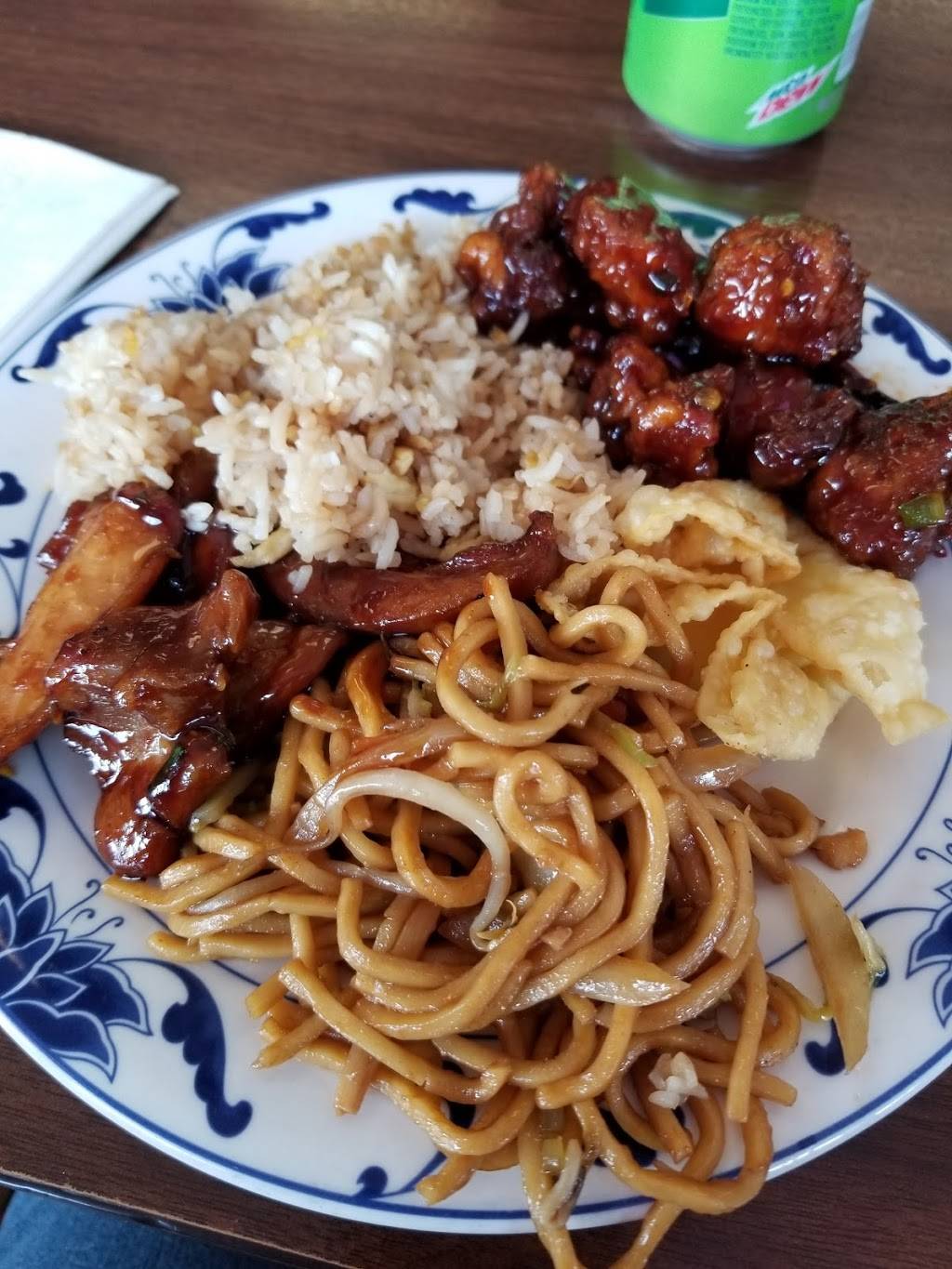 China Wok | restaurant | 3195 Dayton Xenia Rd #750, Beavercreek, OH 54534, USA | 9373200868 OR +1 937-320-0868