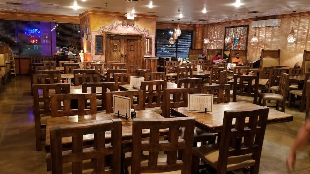 Casa Santiago Mexican Grill | restaurant | 2812 Spring Ave SW, Decatur, AL 35603, USA | 2565529499 OR +1 256-552-9499