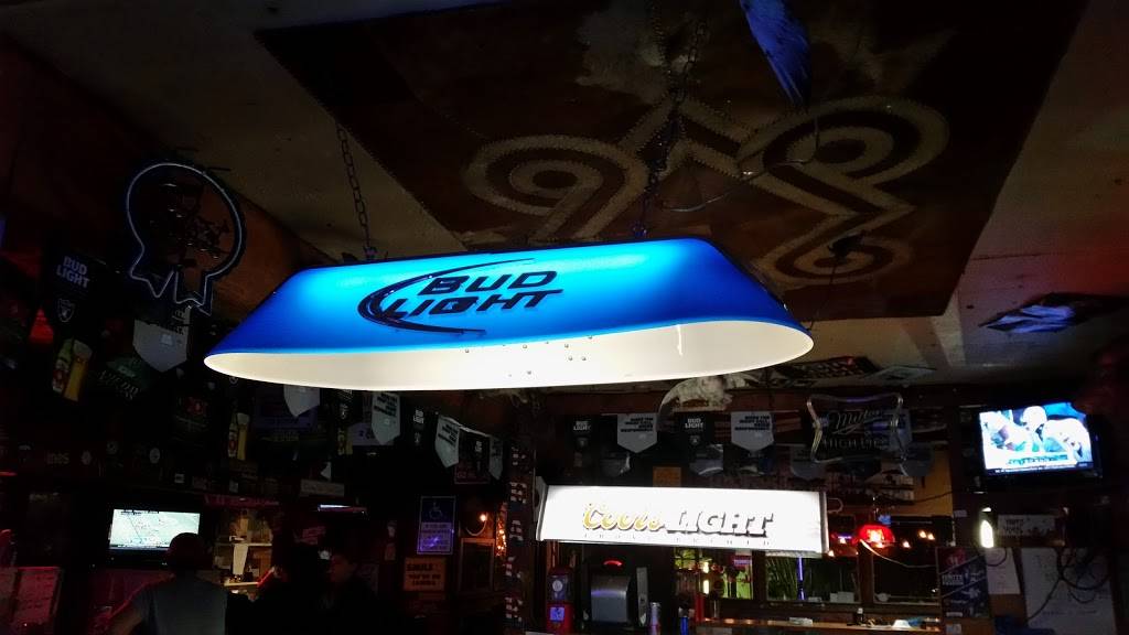 Hungry Horse Drive-In | restaurant | 454 W Willow St, Long Beach, CA 90806, USA | 5624267232 OR +1 562-426-7232