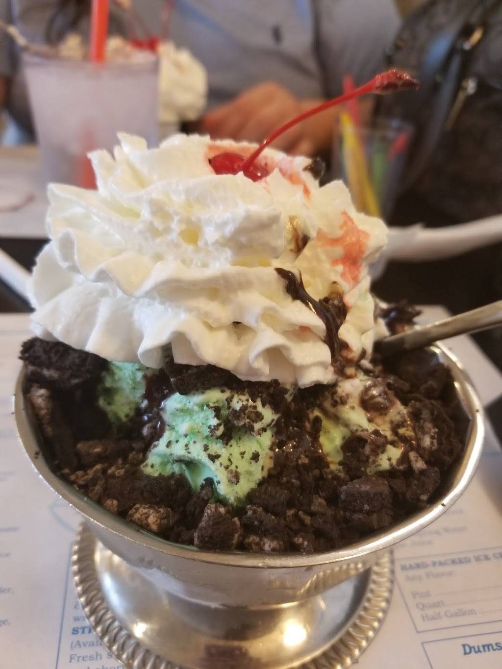 Dumsers Dairyland Drive-In | restaurant | 4901 Coastal Hwy, Ocean City, MD 21842, USA | 4105241588 OR +1 410-524-1588