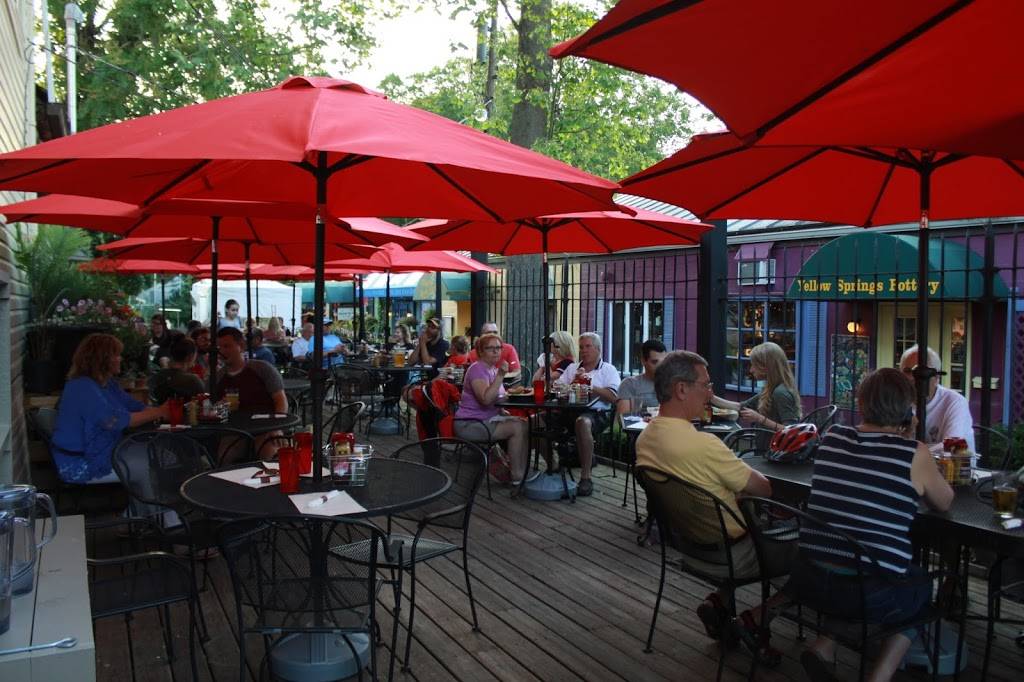 Ye Olde Trail Tavern | restaurant | 228 Xenia Ave, Yellow Springs, OH 45387, USA | 9377677448 OR +1 937-767-7448