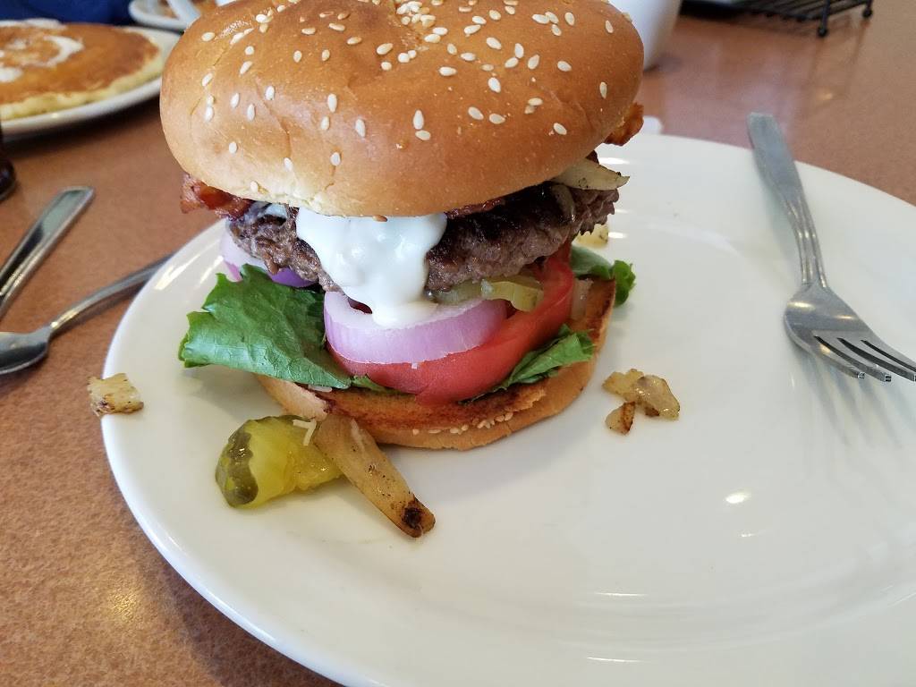 Dennys | restaurant | 6111 Farm to Market Rd 1488, Magnolia, TX 77354, USA | 2813051906 OR +1 281-305-1906