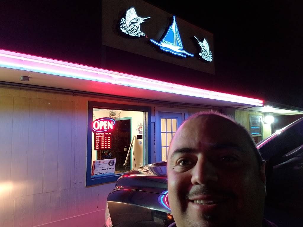 Bayside Seafood Restaurant | restaurant | 1003 Henderson St, Palacios, TX 77465, USA | 3619722050 OR +1 361-972-2050