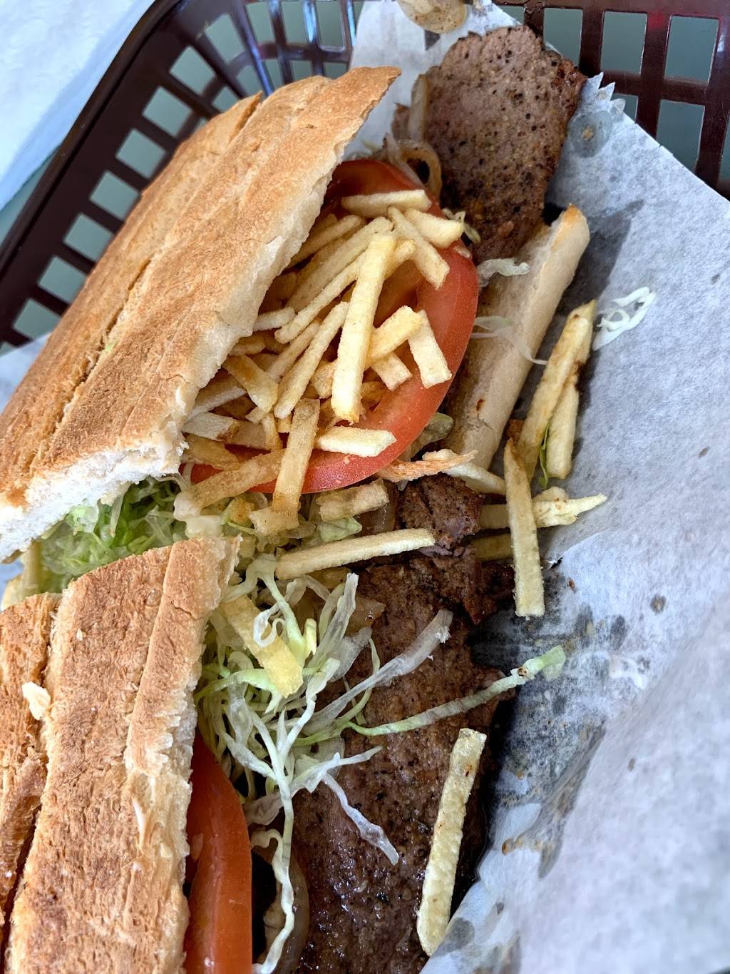 Pinos Cuban Cafe | restaurant | 6901 W Hillsborough Ave, Tampa, FL 33634, USA | 8133746590 OR +1 813-374-6590