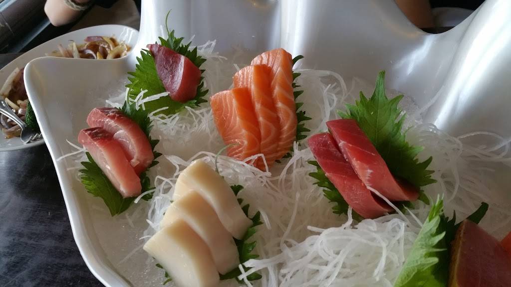 Ume Asian Bistro Japanese Restaurant | restaurant | 732 Bliss Rd, Longmeadow, MA 01106, USA | 4135655088 OR +1 413-565-5088