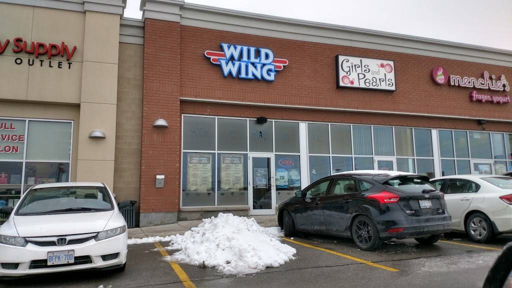 Wild Wing | restaurant | 650 Wellington St E, Aurora, ON L4G 0K3, Canada | 9055036650 OR +1 905-503-6650