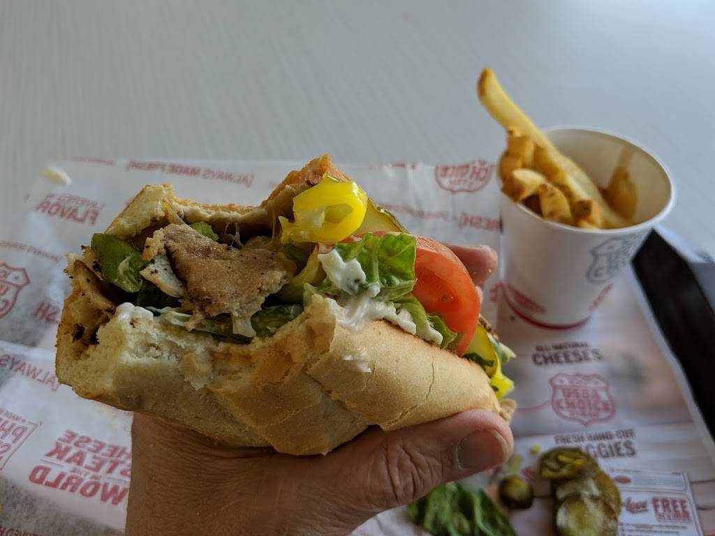 Charleys Philly Steaks | restaurant | 333 Apache Mall Ste 196, Rochester, MN 55902, USA | 5072816381 OR +1 507-281-6381