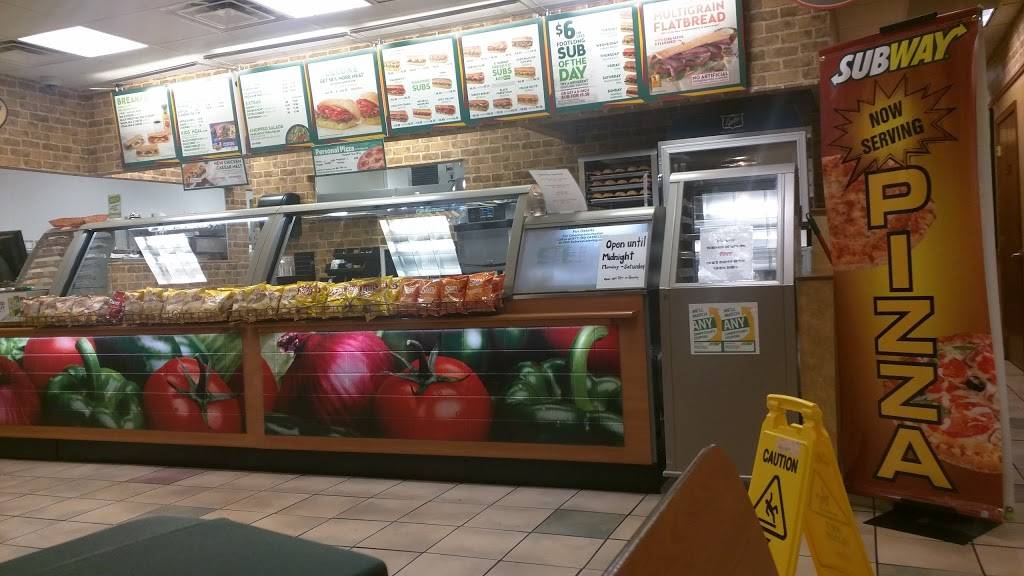 Subway | restaurant | 109 E Stone Dr, Kingsport, TN 37660, USA | 4237650062 OR +1 423-765-0062