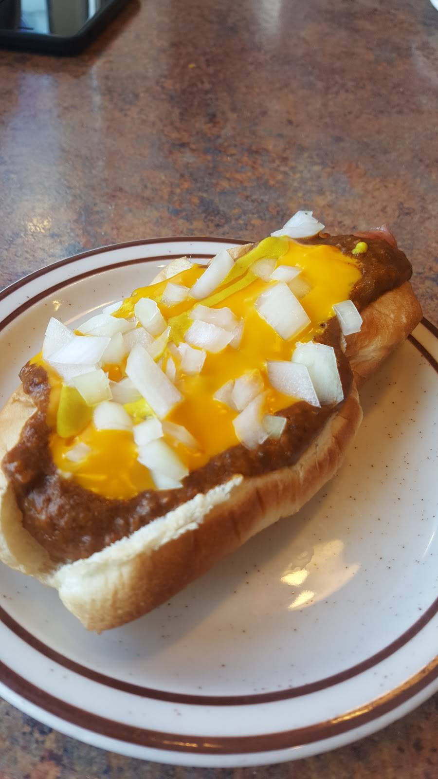 Kerbys Koney Island | restaurant | 26245 Telegraph Rd, Southfield, MI 48033, USA | 2483570278 OR +1 248-357-0278