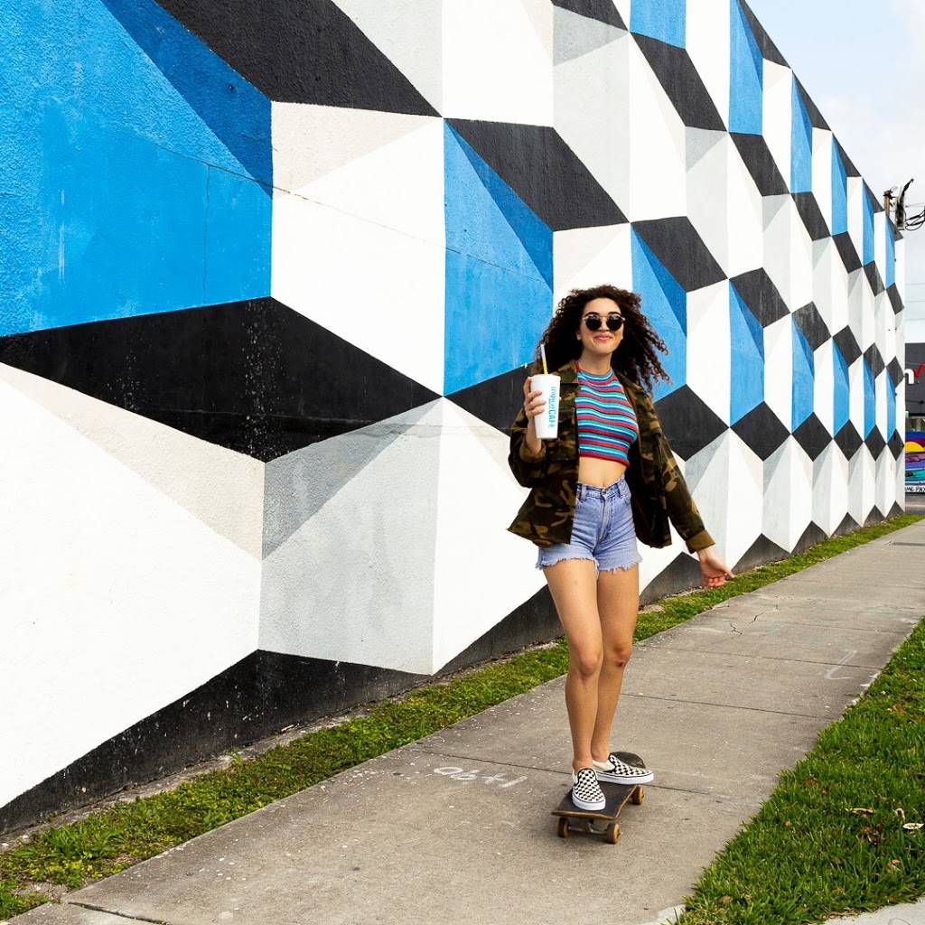 Tropical Smoothie Cafe | restaurant | 17315 W, I-10, San Antonio, TX 78257, USA | 7708211900 OR +1 770-821-1900