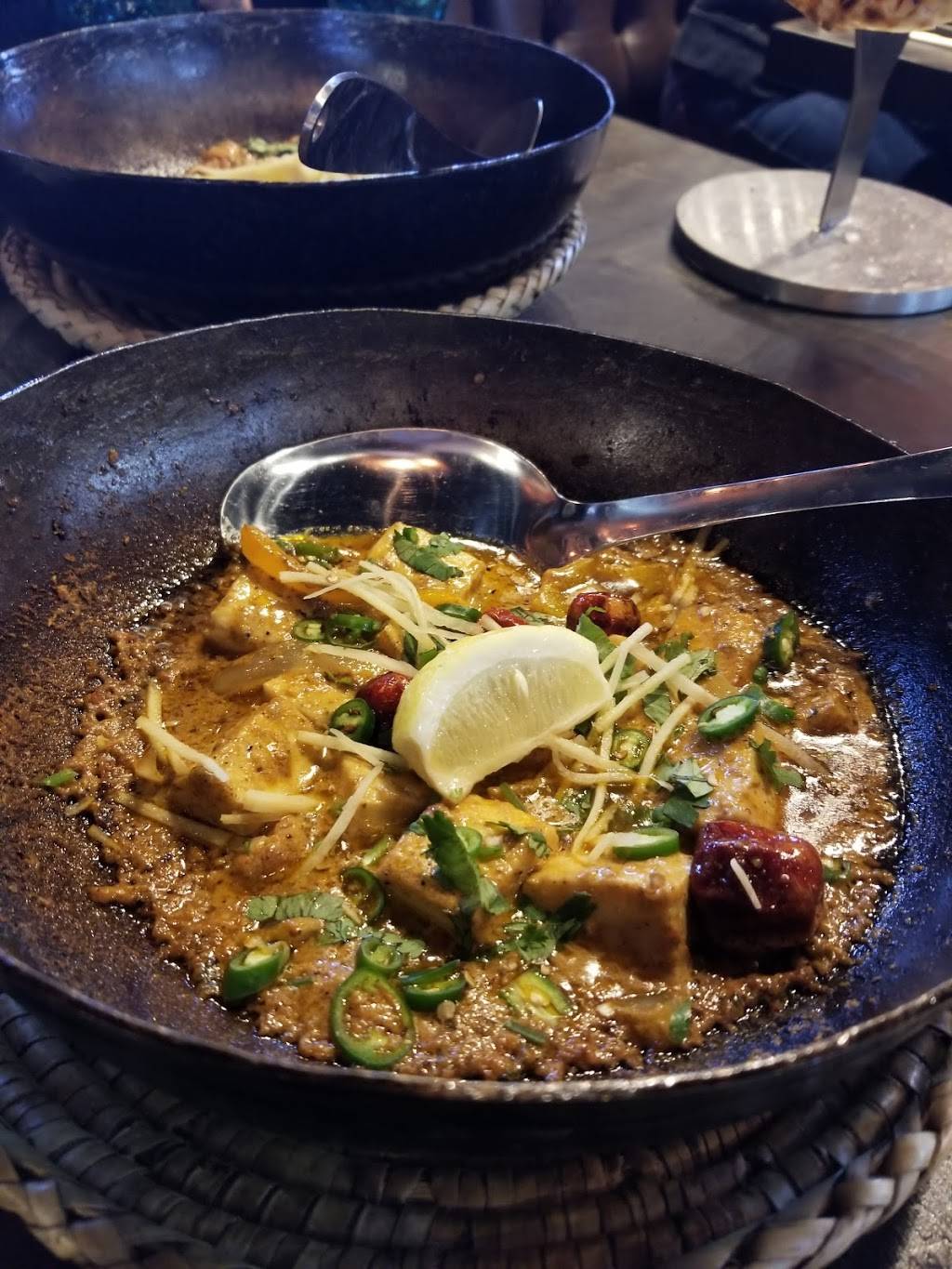 Alexandria Cafe | restaurant | 1940 Lawrence Ave E, Scarborough, ON M1R 2Y7, Canada | 4167550900 OR +1 416-755-0900