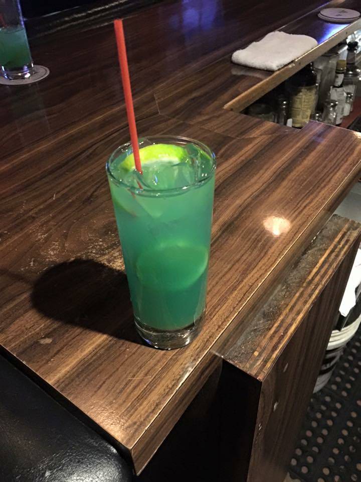 Mervyns Lounge & Restaurant | night club | 236 Castro St, Mountain View, CA 94041, USA | 6509382968 OR +1 650-938-2968