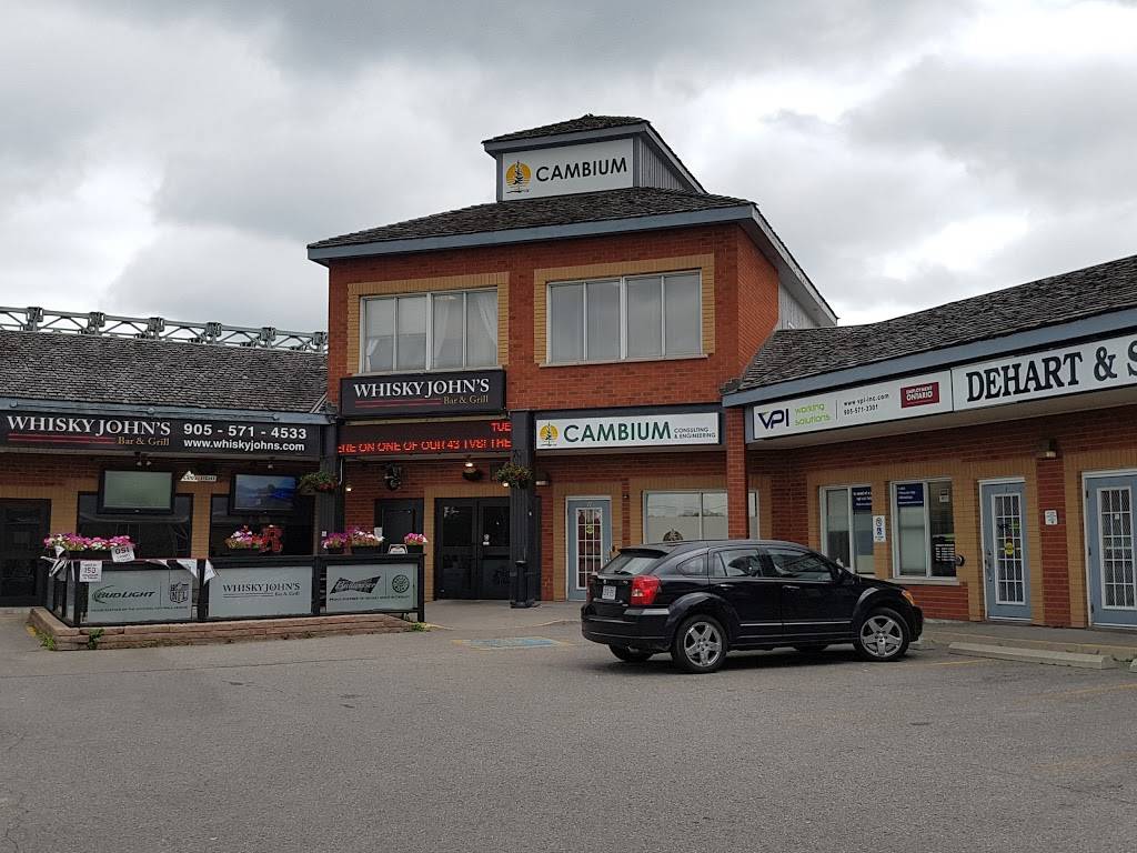 Whisky Johns Bar & Grill | restaurant | 843 King St W, Oshawa, ON L1J 2L4, Canada | 9055714533 OR +1 905-571-4533