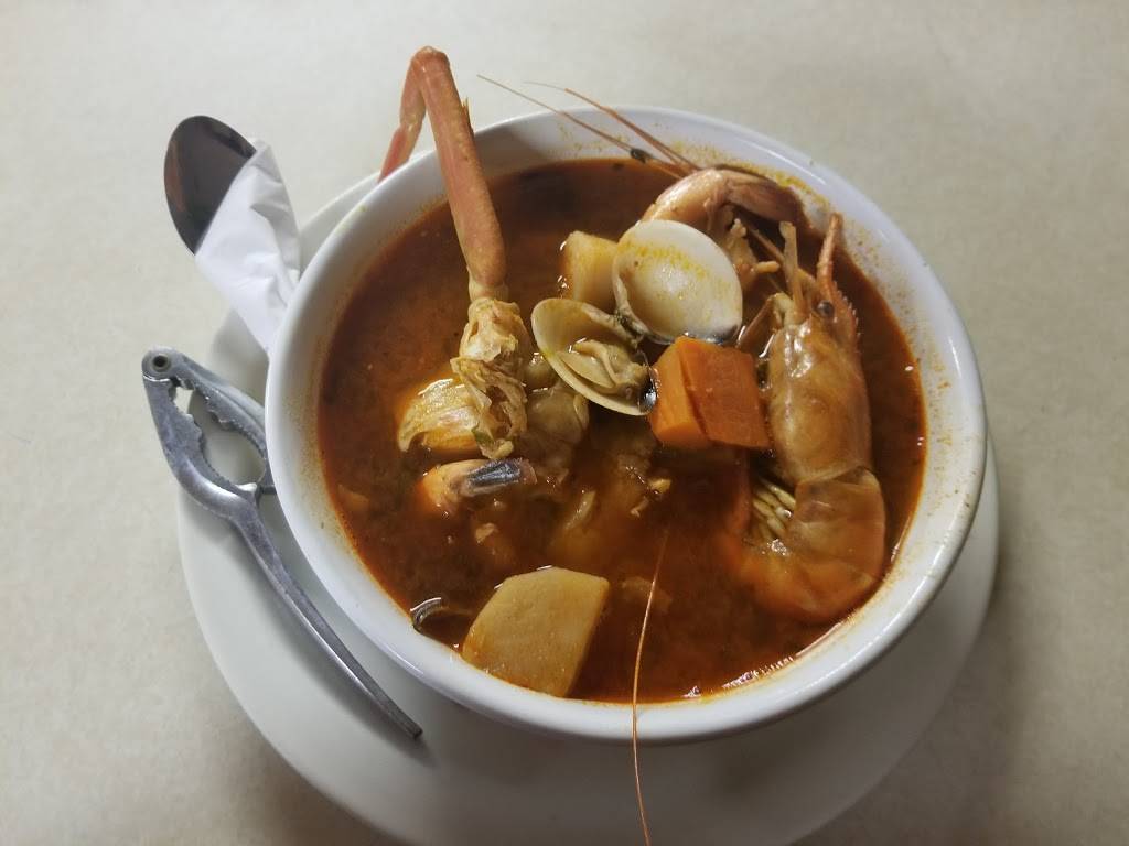 7 Mares | restaurant | 1403 Kalamazoo Ave SE, Grand Rapids, MI 49507, USA | 6163018555 OR +1 616-301-8555