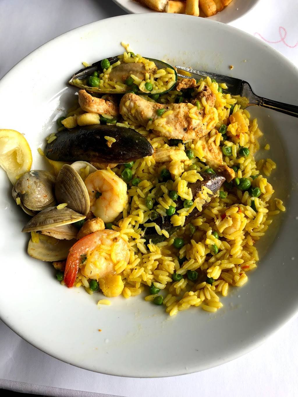 Mangos | restaurant | 97 Garfield Pkwy, Bethany Beach, DE 19930, USA | 3025376621 OR +1 302-537-6621