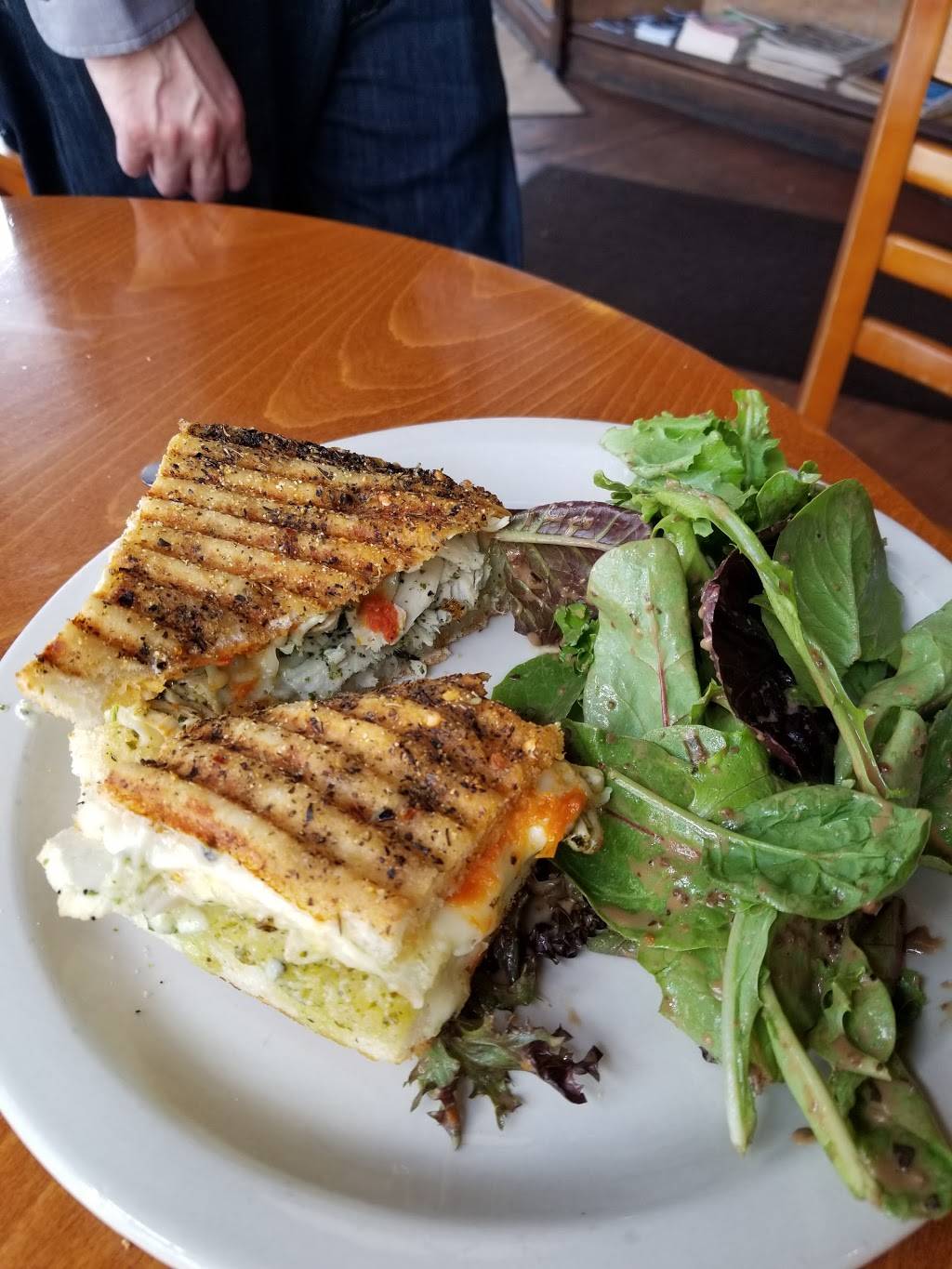 Spot Coffee | cafe | 225 Delaware Ave, Buffalo, NY 14202, USA | 7163322299 OR +1 716-332-2299