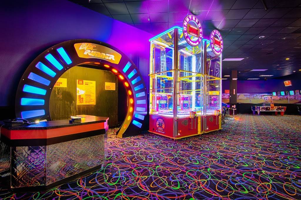 iTZ Family, Food, & Fun- Pasadena | restaurant | 5950 Fairmont Pkwy, Pasadena, TX 77505, USA | 2819982424 OR +1 281-998-2424