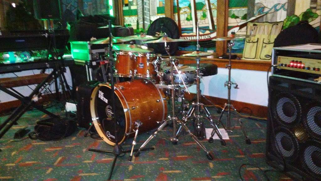 City View Bar & Grill | restaurant | 6700 Security Blvd, Gwynn Oak, MD 21207, USA | 4109444013 OR +1 410-944-4013