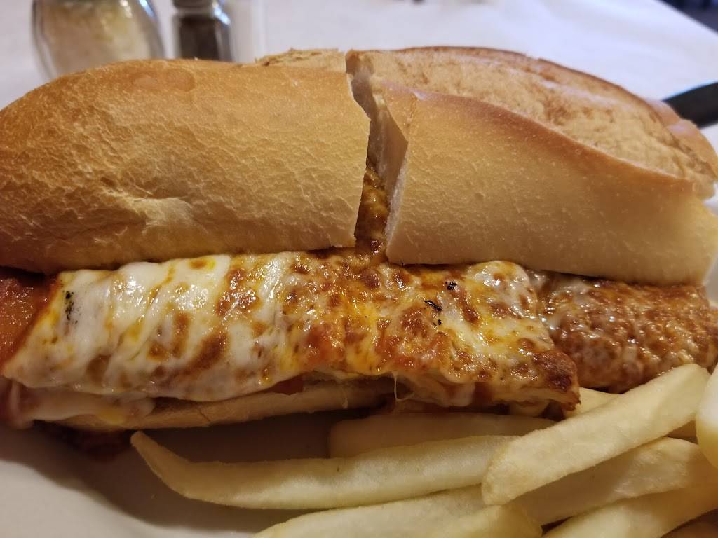 The Clinton | restaurant | 9-17 Clintonville St, Whitestone, NY 11357, USA | 7187464800 OR +1 718-746-4800