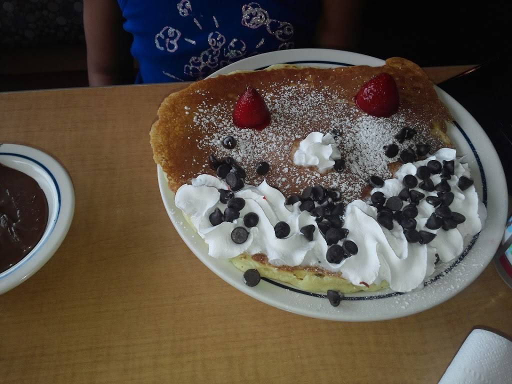 IHOP | restaurant | 165 Tom Hill Sr Blvd, Macon, GA 31210, USA | 4782547100 OR +1 478-254-7100