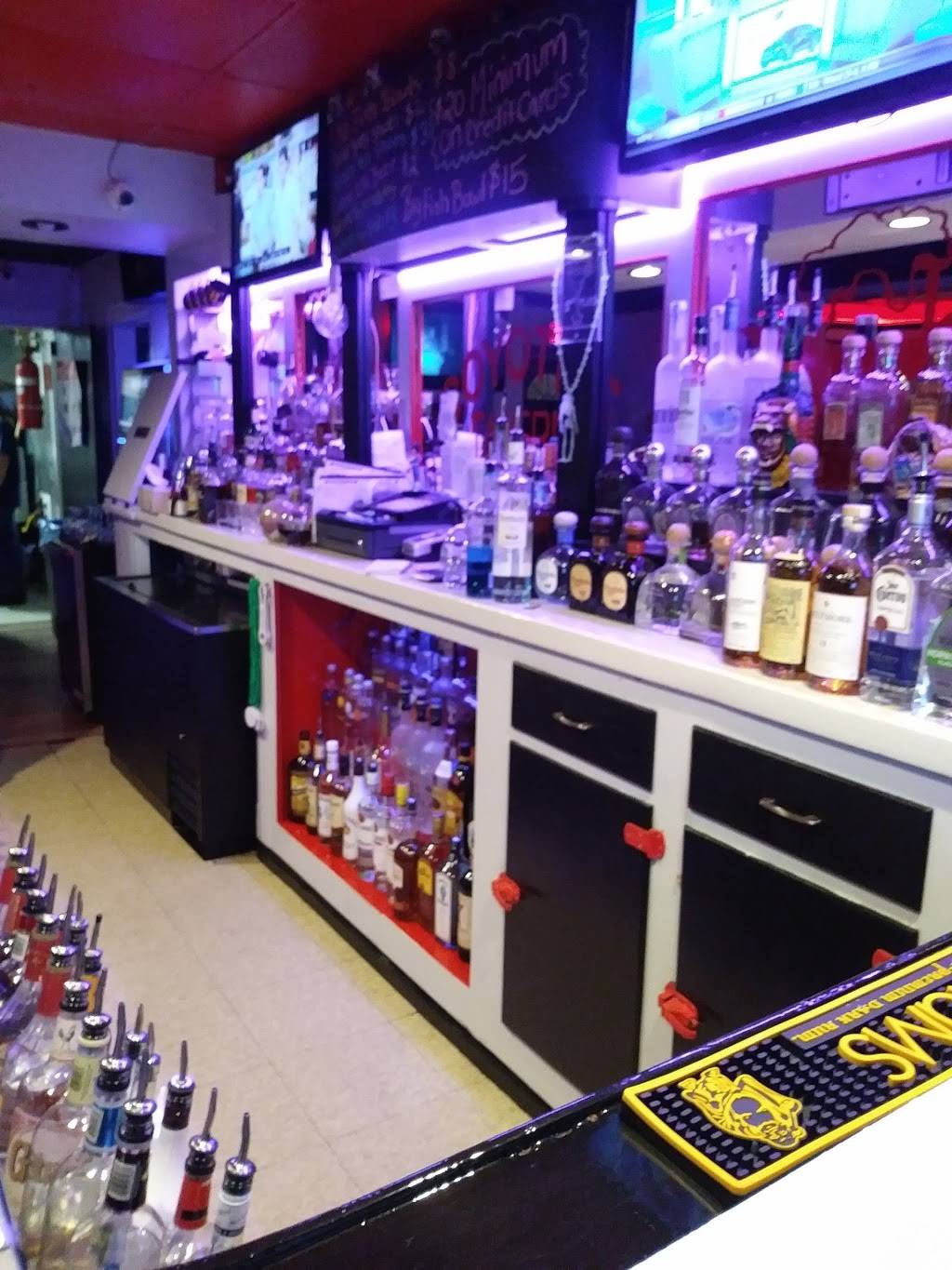 Coyotes Tavern | restaurant | 250 Little Britain Rd, Newburgh, NY 12550, USA | 8455611112 OR +1 845-561-1112