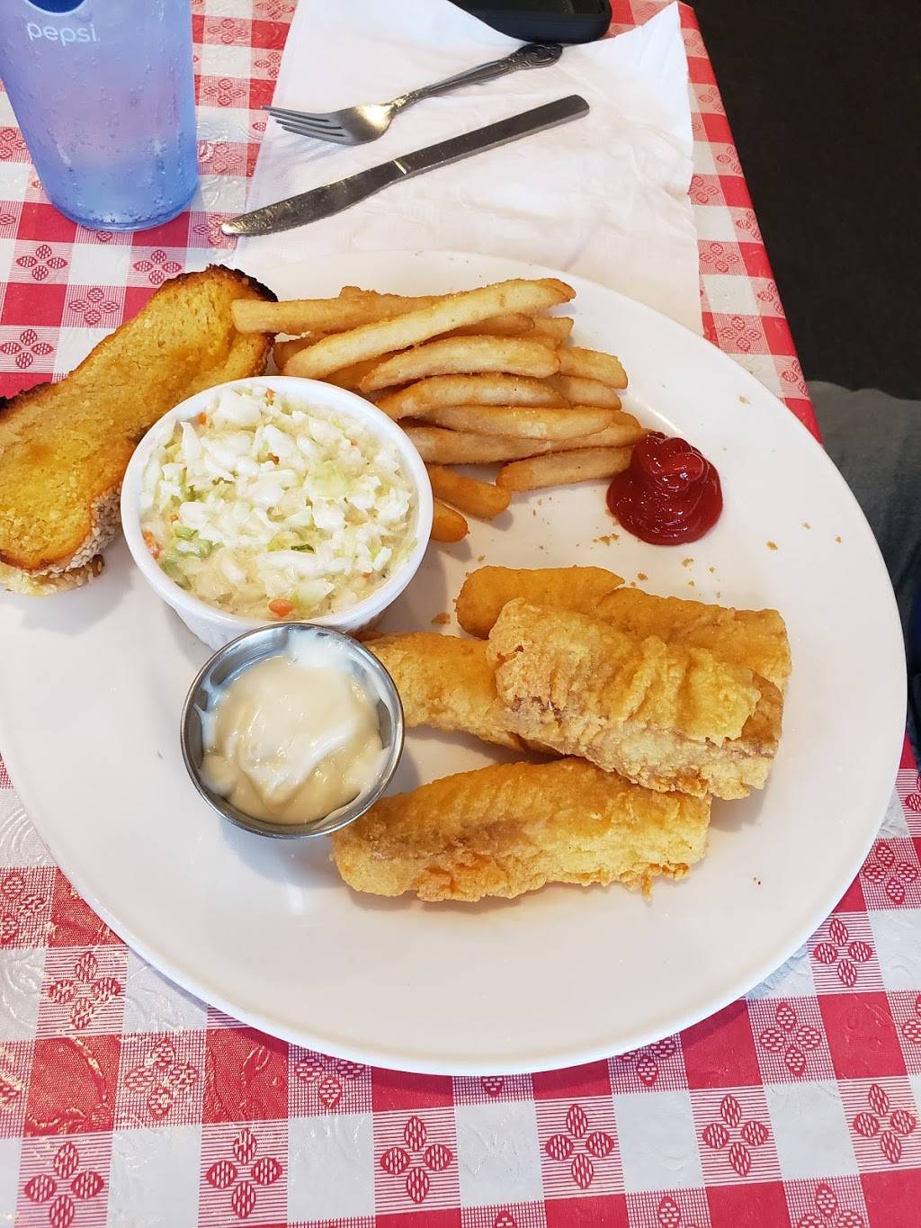 Pepis Pizza | restaurant | 1329 S 70th St, West Allis, WI 53214, USA | 4149980528 OR +1 414-998-0528