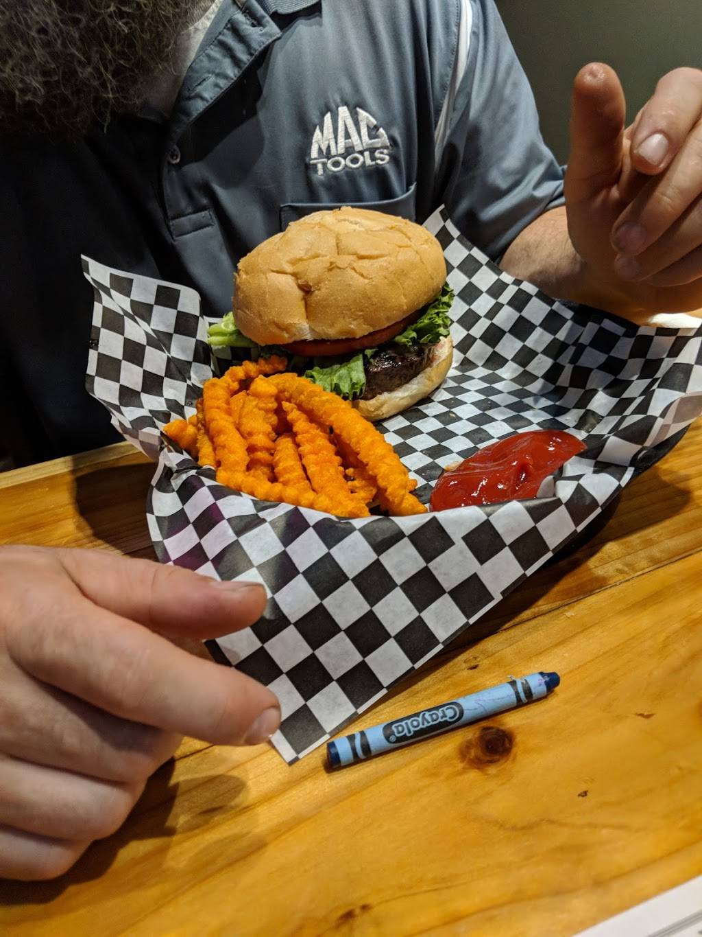 Abbey Road Tavern | restaurant | 1700 Center St, Apex, NC 27502, USA | 9193725383 OR +1 919-372-5383